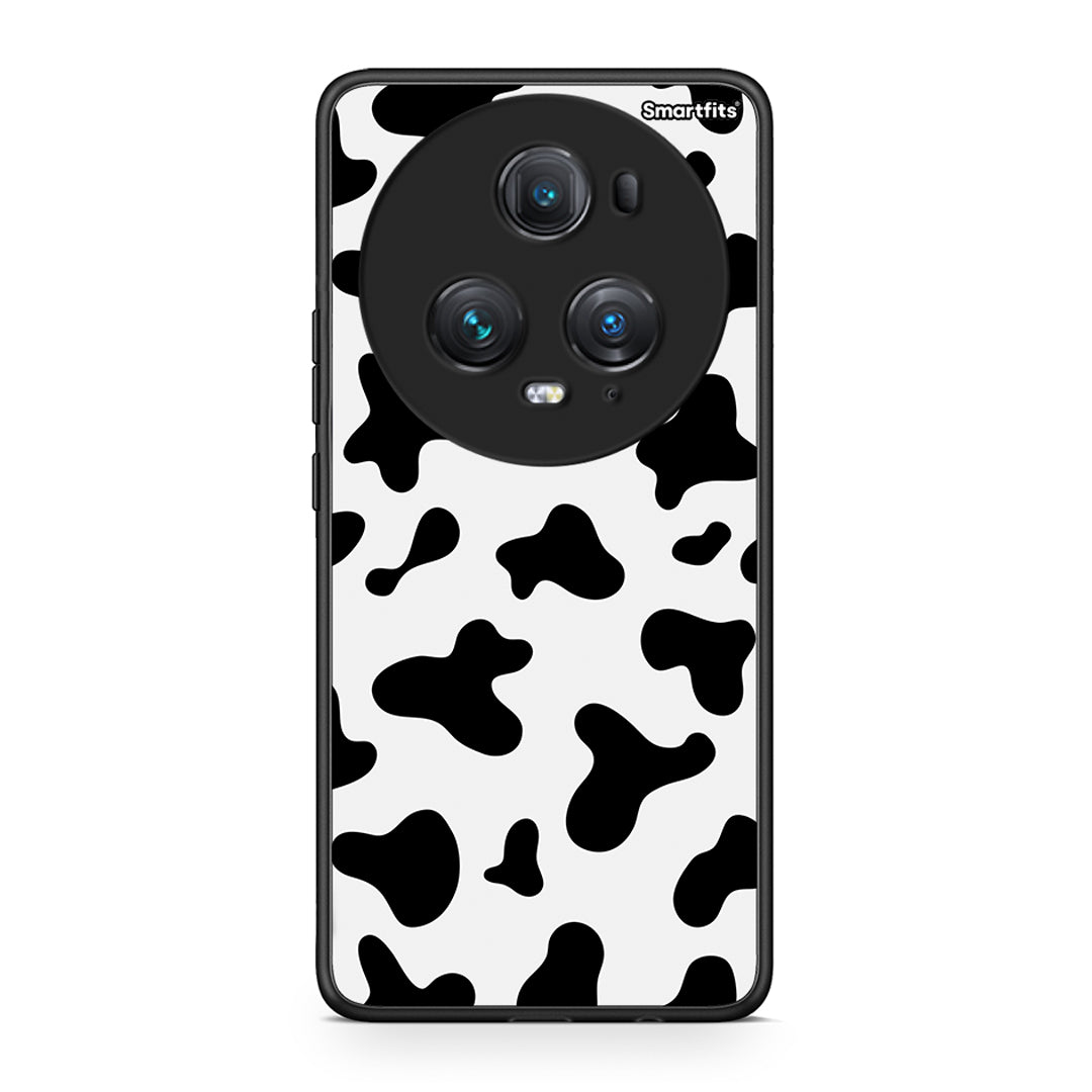 Honor Magic5 Pro Cow Print θήκη από τη Smartfits με σχέδιο στο πίσω μέρος και μαύρο περίβλημα | Smartphone case with colorful back and black bezels by Smartfits