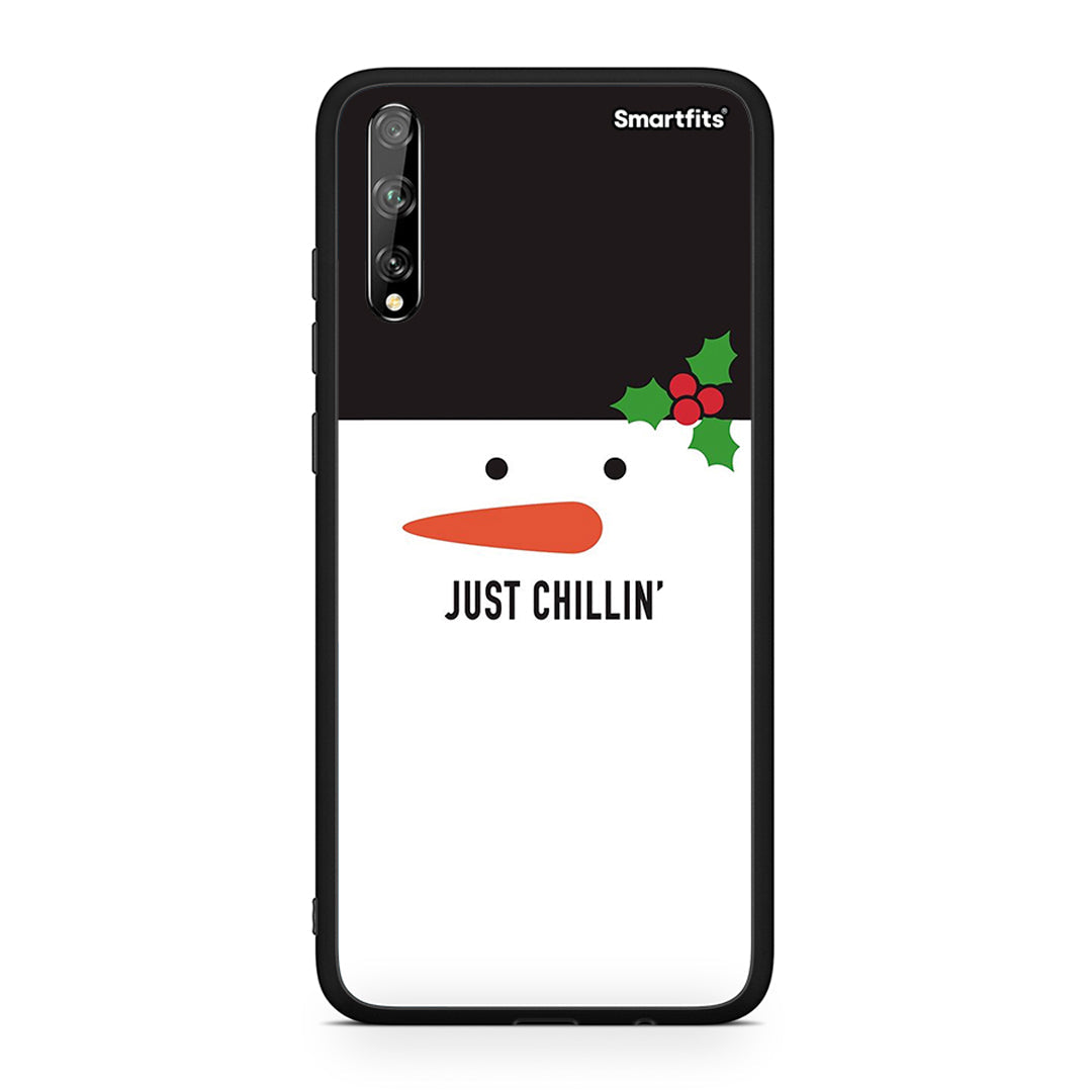 Huawei P Smart S Christmas Chillin θήκη από τη Smartfits με σχέδιο στο πίσω μέρος και μαύρο περίβλημα | Smartphone case with colorful back and black bezels by Smartfits