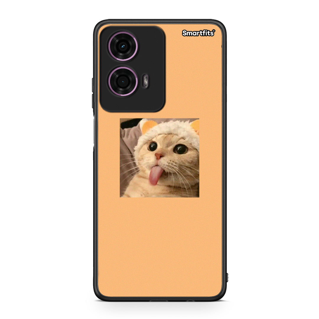 Motorola G24 Cat Tongue θήκη από τη Smartfits με σχέδιο στο πίσω μέρος και μαύρο περίβλημα | Smartphone case with colorful back and black bezels by Smartfits