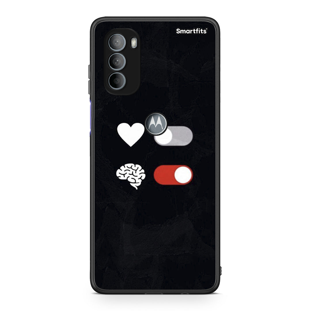 Motorola Moto G31 Heart Vs Brain Θήκη Αγίου Βαλεντίνου από τη Smartfits με σχέδιο στο πίσω μέρος και μαύρο περίβλημα | Smartphone case with colorful back and black bezels by Smartfits