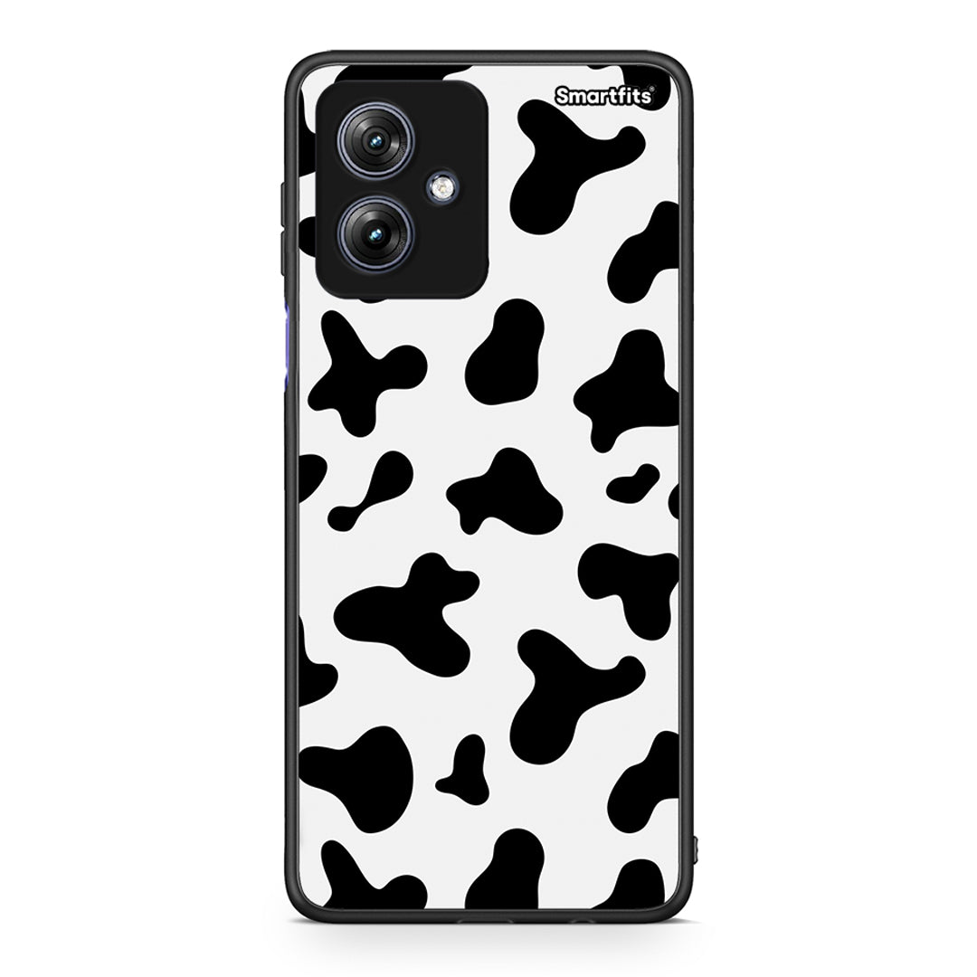 Motorola Moto G54 Cow Print θήκη από τη Smartfits με σχέδιο στο πίσω μέρος και μαύρο περίβλημα | Smartphone case with colorful back and black bezels by Smartfits