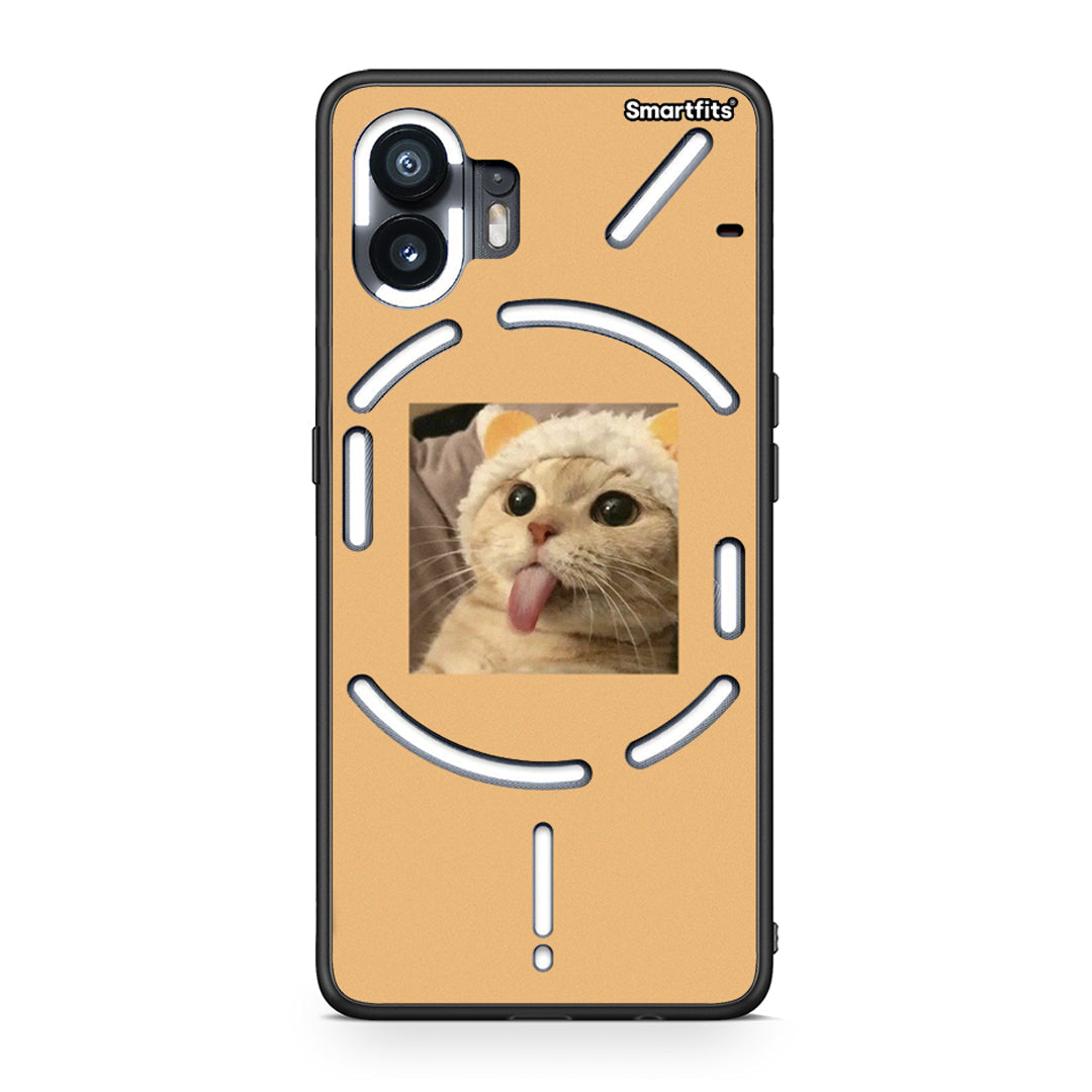 Nothing Phone 2 Cat Tongue θήκη από τη Smartfits με σχέδιο στο πίσω μέρος και μαύρο περίβλημα | Smartphone case with colorful back and black bezels by Smartfits