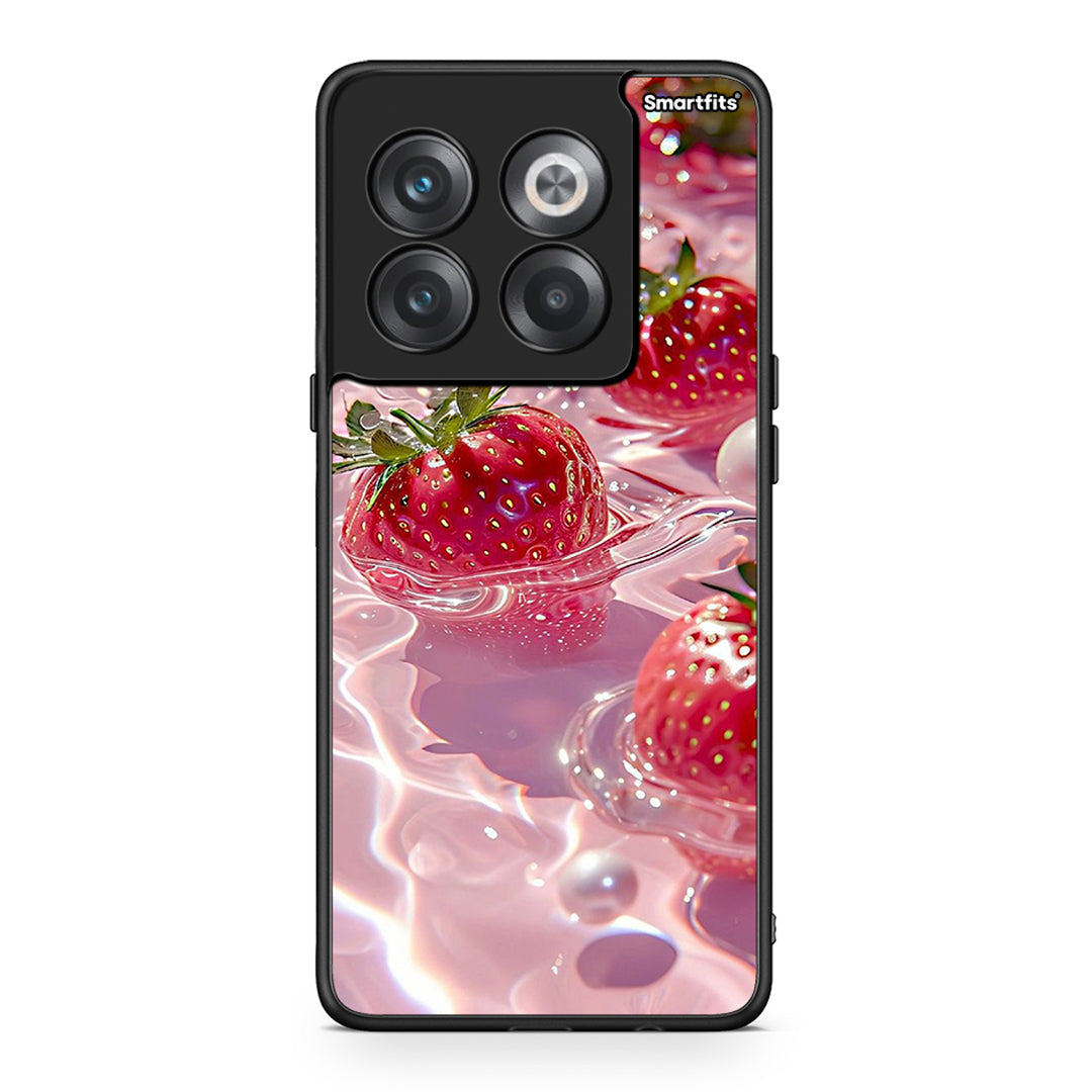 OnePlus 10T Juicy Strawberries θήκη από τη Smartfits με σχέδιο στο πίσω μέρος και μαύρο περίβλημα | Smartphone case with colorful back and black bezels by Smartfits