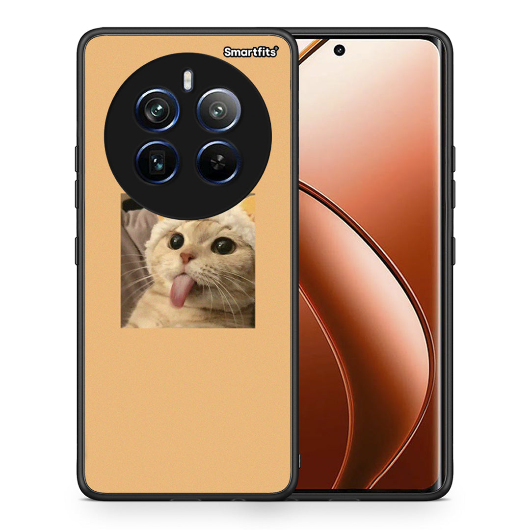Θήκη Realme 12 Pro 5G / 12 Pro+ Cat Tongue από τη Smartfits με σχέδιο στο πίσω μέρος και μαύρο περίβλημα | Realme 12 Pro 5G / 12 Pro+ Cat Tongue case with colorful back and black bezels