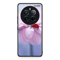 Thumbnail for Realme 12 Pro 5G / 12 Pro+ Ladybug Flower θήκη από τη Smartfits με σχέδιο στο πίσω μέρος και μαύρο περίβλημα | Smartphone case with colorful back and black bezels by Smartfits