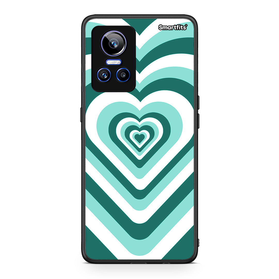 Realme GT Neo 3 Green Hearts θήκη από τη Smartfits με σχέδιο στο πίσω μέρος και μαύρο περίβλημα | Smartphone case with colorful back and black bezels by Smartfits