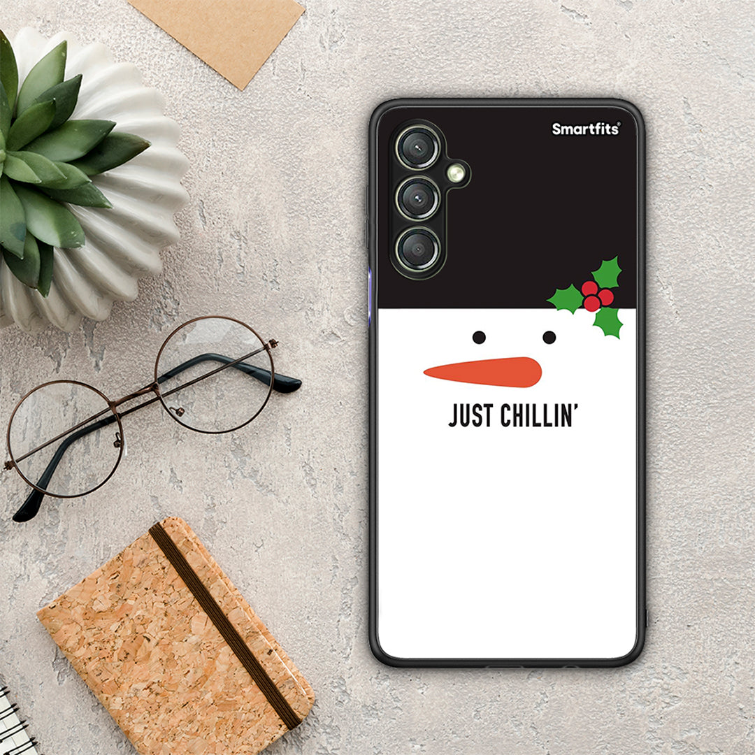 Θήκη Samsung Galaxy A24 4G Christmas Chillin από τη Smartfits με σχέδιο στο πίσω μέρος και μαύρο περίβλημα | Samsung Galaxy A24 4G Christmas Chillin Case with Colorful Back and Black Bezels