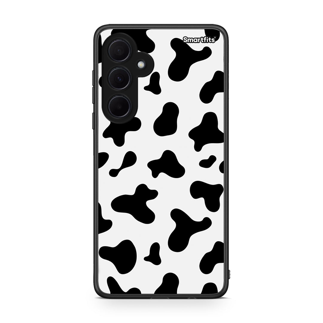 Samsung Galaxy A35 Cow Print θήκη από τη Smartfits με σχέδιο στο πίσω μέρος και μαύρο περίβλημα | Smartphone case with colorful back and black bezels by Smartfits