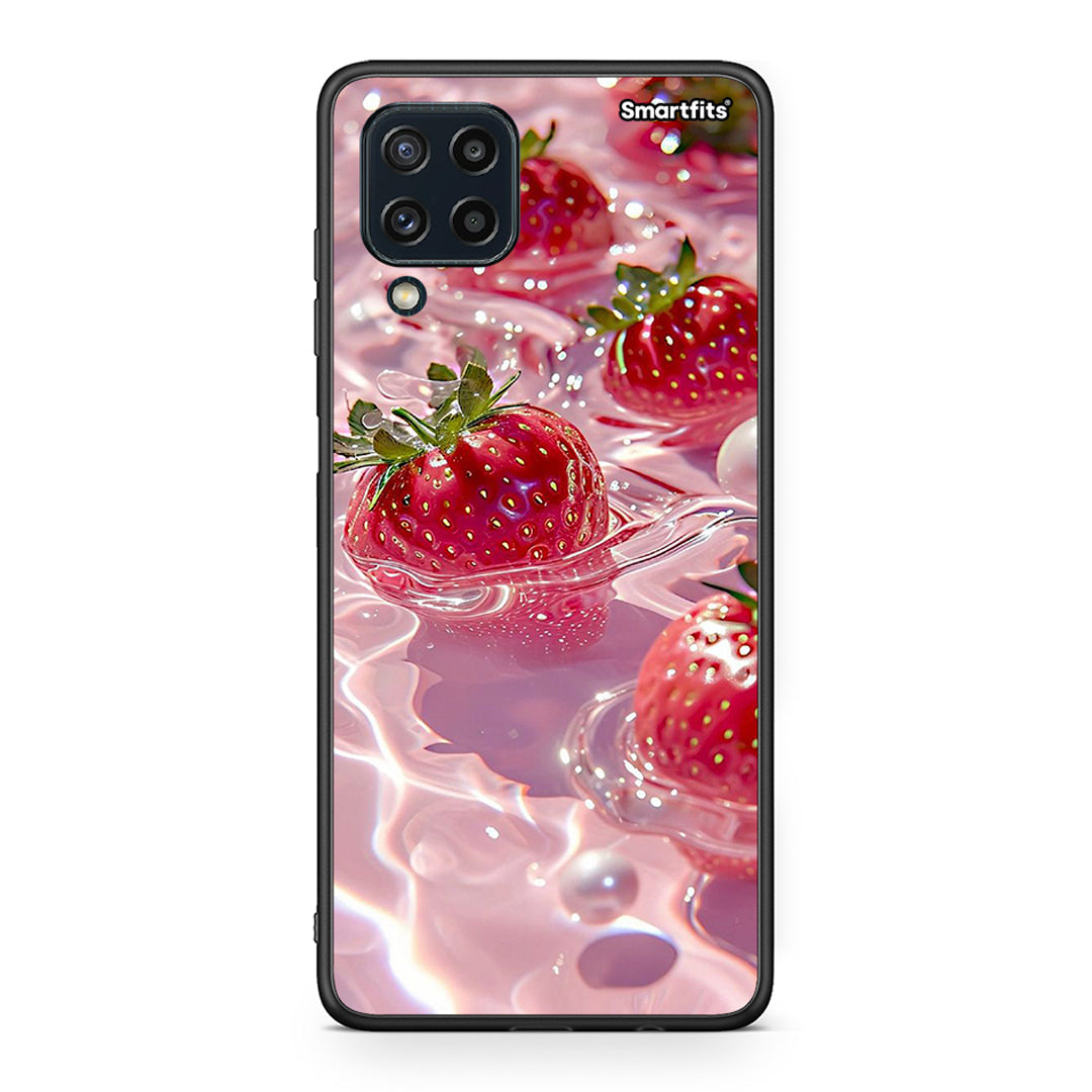 Samsung M32 4G Juicy Strawberries θήκη από τη Smartfits με σχέδιο στο πίσω μέρος και μαύρο περίβλημα | Smartphone case with colorful back and black bezels by Smartfits