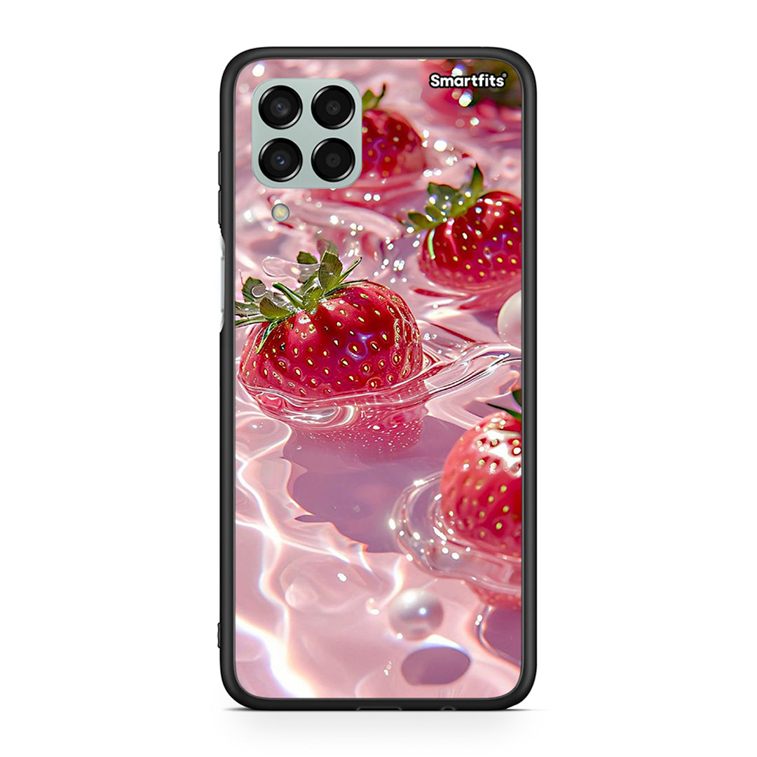 Samsung M33 Juicy Strawberries θήκη από τη Smartfits με σχέδιο στο πίσω μέρος και μαύρο περίβλημα | Smartphone case with colorful back and black bezels by Smartfits