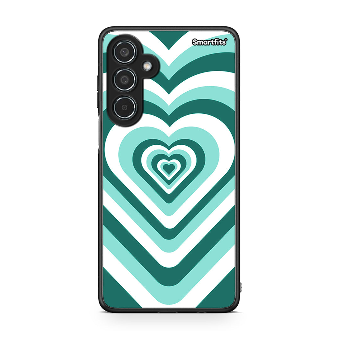 Samsung Galaxy M35 5G Green Hearts θήκη από τη Smartfits με σχέδιο στο πίσω μέρος και μαύρο περίβλημα | Smartphone case with colorful back and black bezels by Smartfits