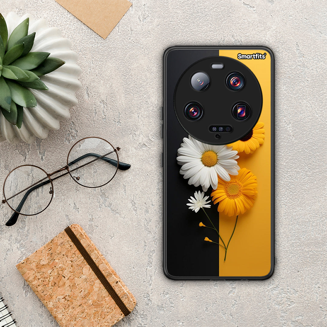 Θήκη Xiaomi 13 Ultra Yellow Daisies από τη Smartfits με σχέδιο στο πίσω μέρος και μαύρο περίβλημα | Xiaomi 13 Ultra Yellow Daisies Case with Colorful Back and Black Bezels