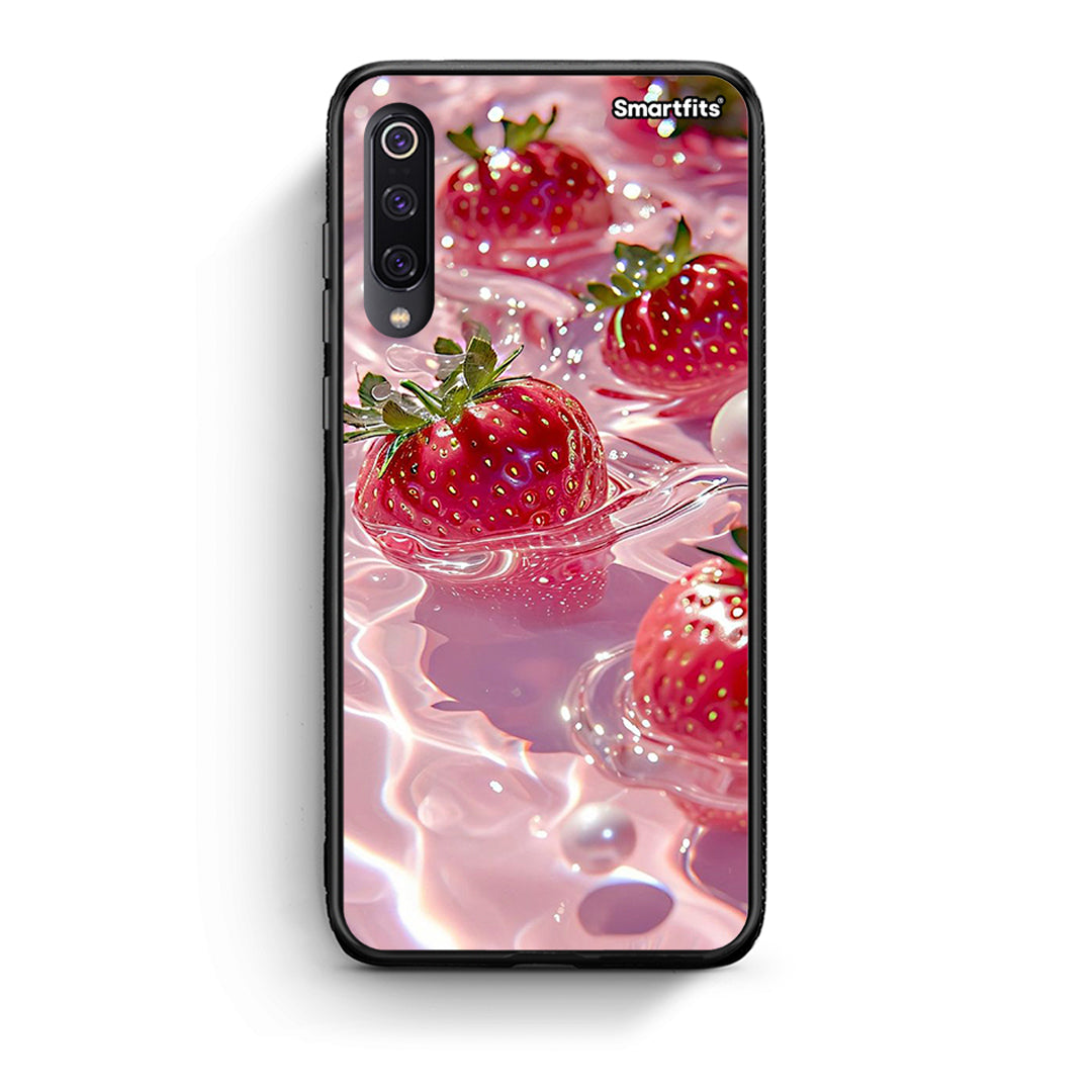 Xiaomi Mi 9 Juicy Strawberries θήκη από τη Smartfits με σχέδιο στο πίσω μέρος και μαύρο περίβλημα | Smartphone case with colorful back and black bezels by Smartfits