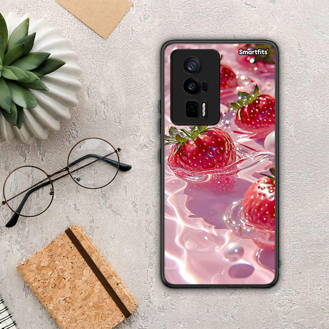 Θήκη Xiaomi Poco F5 Pro / Redmi K60 Pro Juicy Strawberries από τη Smartfits με σχέδιο στο πίσω μέρος και μαύρο περίβλημα | Xiaomi Poco F5 Pro / Redmi K60 Pro Juicy Strawberries Case with Colorful Back and Black Bezels