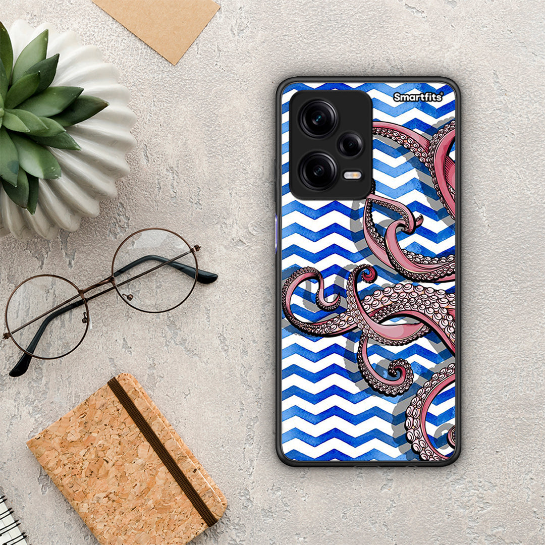 Θήκη Xiaomi Redmi Note 12 Pro 5G Chevron Devilfish από τη Smartfits με σχέδιο στο πίσω μέρος και μαύρο περίβλημα | Xiaomi Redmi Note 12 Pro 5G Chevron Devilfish Case with Colorful Back and Black Bezels