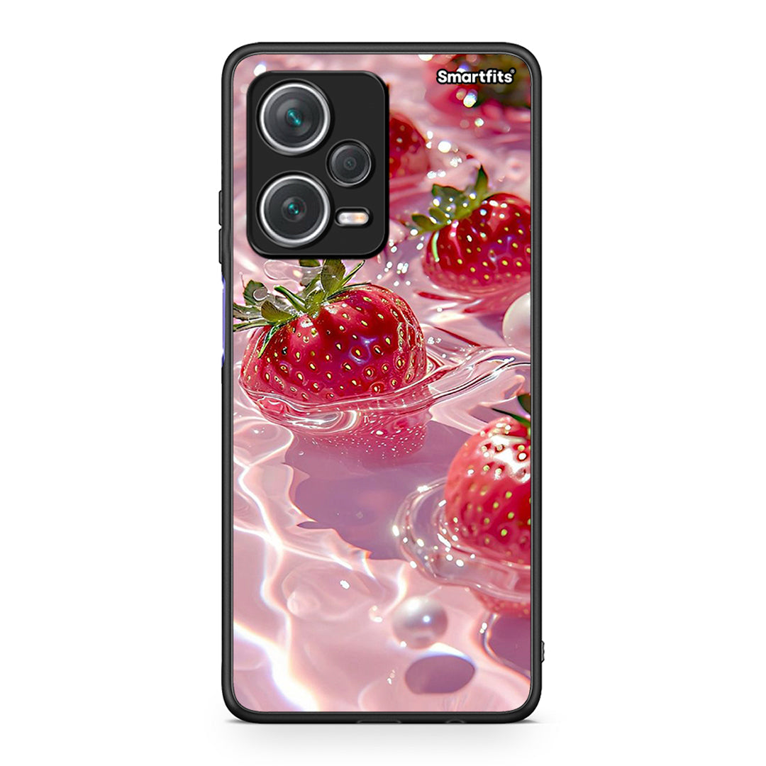 Xiaomi Redmi Note 12 Pro+ / 12 Pro Discovery Juicy Strawberries θήκη από τη Smartfits με σχέδιο στο πίσω μέρος και μαύρο περίβλημα | Smartphone case with colorful back and black bezels by Smartfits