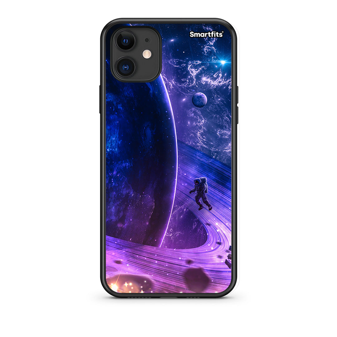 iPhone 11 Lost Astronaut Θήκη από τη Smartfits με σχέδιο στο πίσω μέρος και μαύρο περίβλημα | Smartphone case with colorful back and black bezels by Smartfits