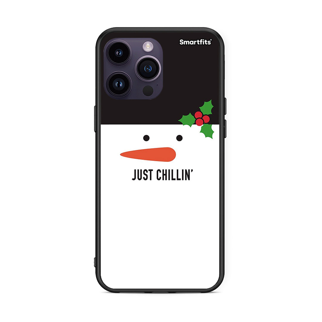 iPhone 14 Pro Christmas Chillin θήκη από τη Smartfits με σχέδιο στο πίσω μέρος και μαύρο περίβλημα | Smartphone case with colorful back and black bezels by Smartfits