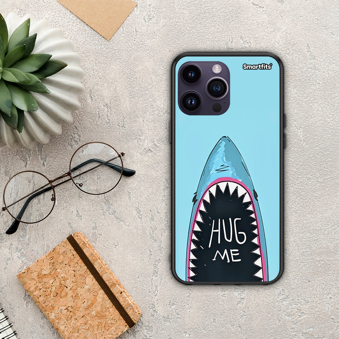 Hug me - iPhone 15 Pro case