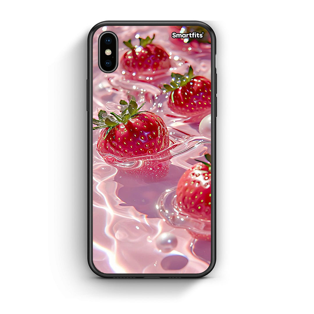 iPhone X/Xs Juicy Strawberries θήκη από τη Smartfits με σχέδιο στο πίσω μέρος και μαύρο περίβλημα | Smartphone case with colorful back and black bezels by Smartfits