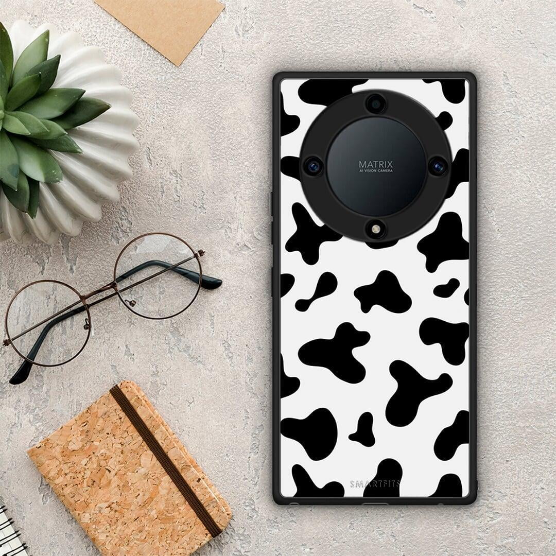 Θήκη Honor Magic5 Lite 5G / X40 / X9a Cow Print από τη Smartfits με σχέδιο στο πίσω μέρος και μαύρο περίβλημα | Honor Magic5 Lite 5G / X40 / X9a Cow Print Case with Colorful Back and Black Bezels