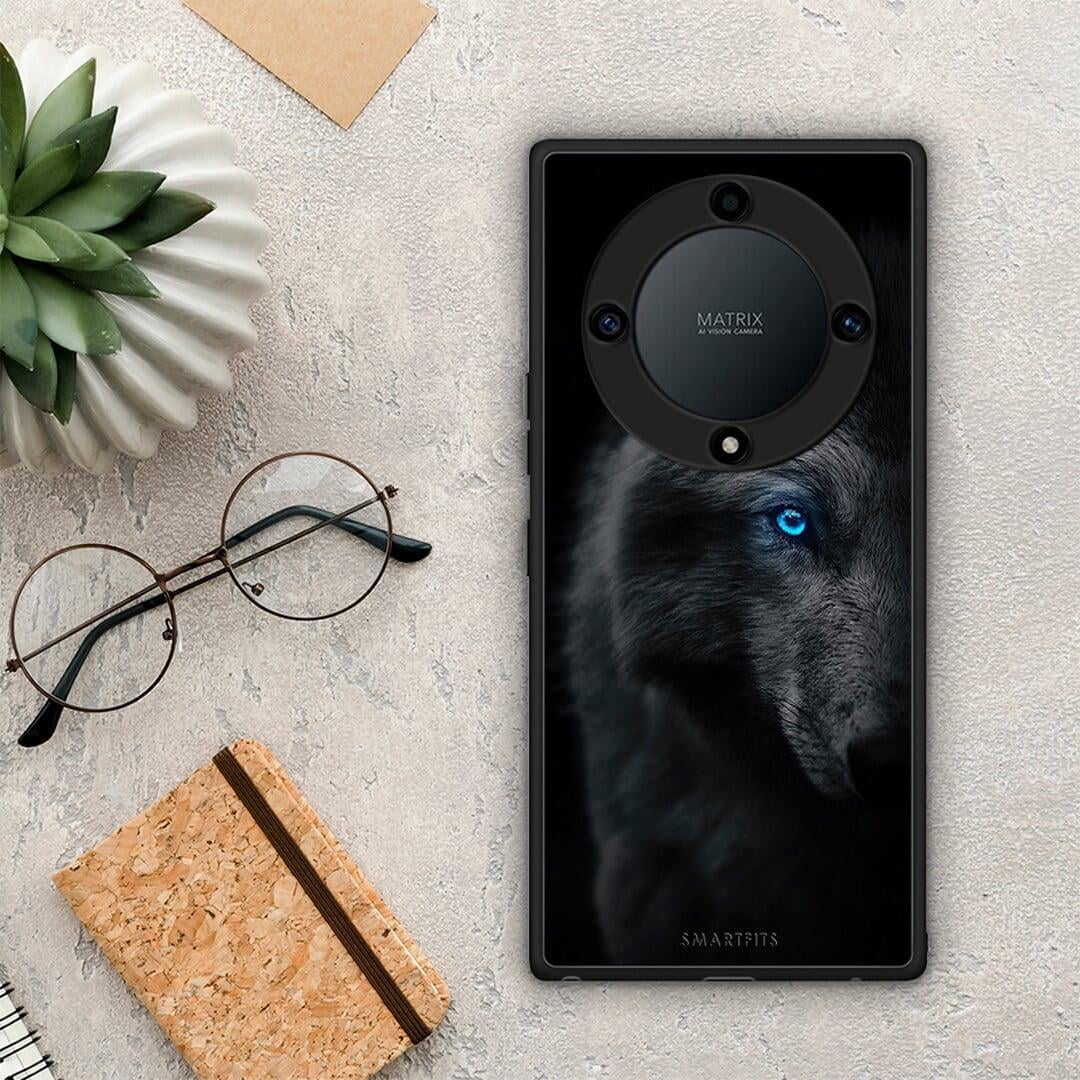 Θήκη Honor Magic5 Lite 5G / X40 / X9a Dark Wolf από τη Smartfits με σχέδιο στο πίσω μέρος και μαύρο περίβλημα | Honor Magic5 Lite 5G / X40 / X9a Dark Wolf Case with Colorful Back and Black Bezels