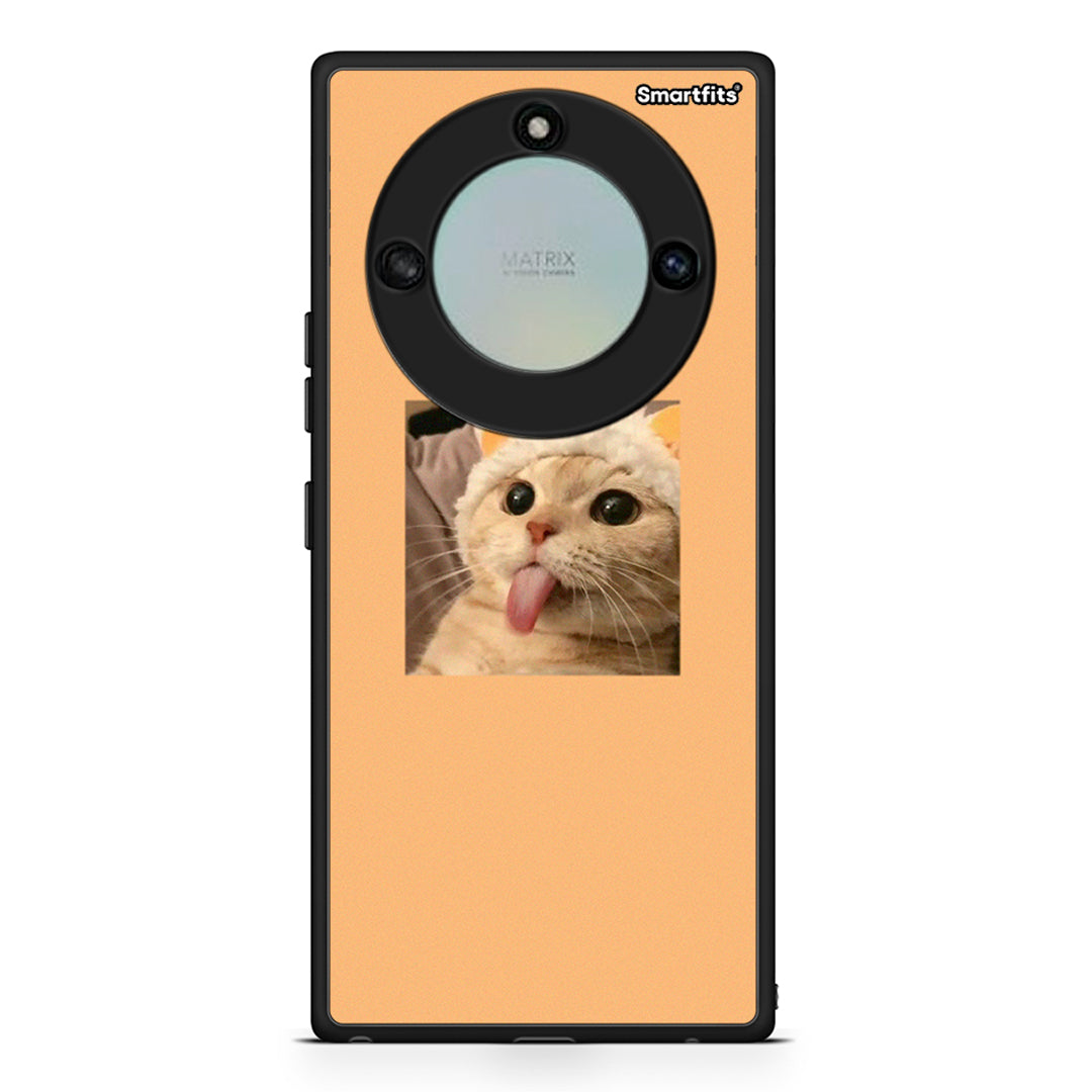 Honor X40 Cat Tongue θήκη από τη Smartfits με σχέδιο στο πίσω μέρος και μαύρο περίβλημα | Smartphone case with colorful back and black bezels by Smartfits