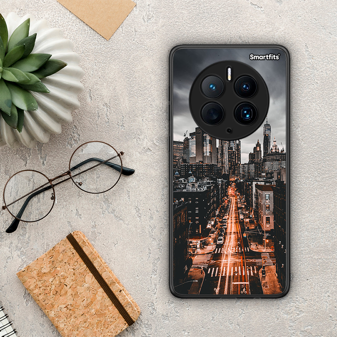 Θήκη Huawei Mate 50 Pro City Lights από τη Smartfits με σχέδιο στο πίσω μέρος και μαύρο περίβλημα | Huawei Mate 50 Pro City Lights Case with Colorful Back and Black Bezels