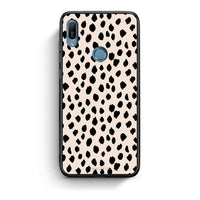 Thumbnail for Huawei Y6 2019 New Polka Dots θήκη από τη Smartfits με σχέδιο στο πίσω μέρος και μαύρο περίβλημα | Smartphone case with colorful back and black bezels by Smartfits