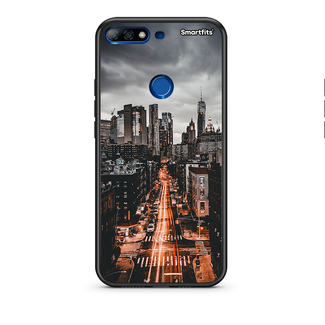 Huawei Y7 2018 City Lights θήκη από τη Smartfits με σχέδιο στο πίσω μέρος και μαύρο περίβλημα | Smartphone case with colorful back and black bezels by Smartfits