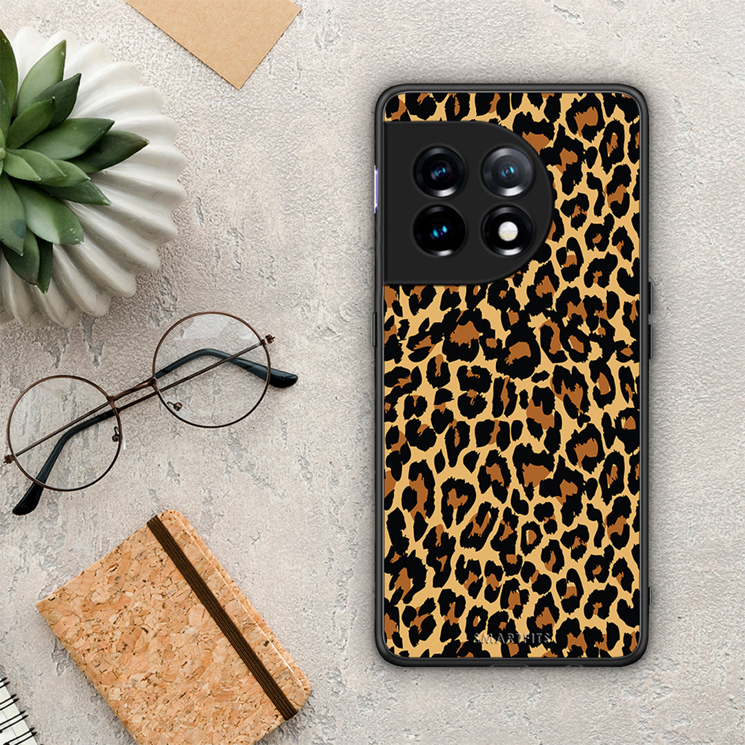 Θήκη OnePlus 11 5G Animal Leopard από τη Smartfits με σχέδιο στο πίσω μέρος και μαύρο περίβλημα | OnePlus 11 5G Animal Leopard Case with Colorful Back and Black Bezels