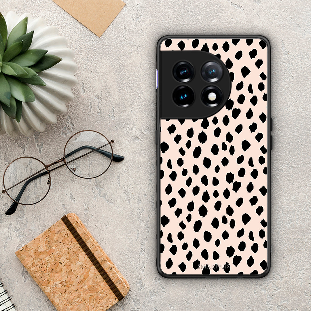 Θήκη OnePlus 11R / ACE 2 5G New Polka Dots από τη Smartfits με σχέδιο στο πίσω μέρος και μαύρο περίβλημα | OnePlus 11R / ACE 2 5G New Polka Dots Case with Colorful Back and Black Bezels