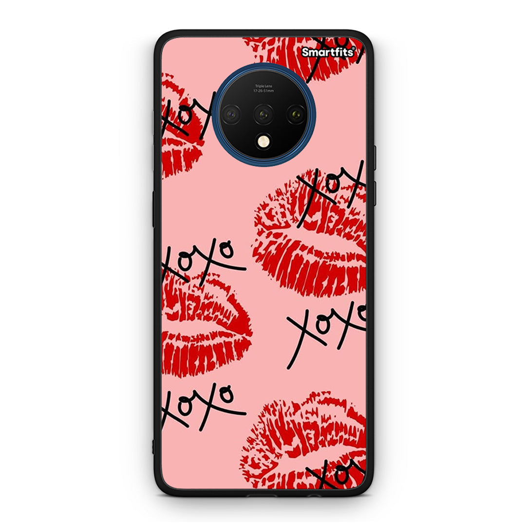 OnePlus 7T XOXO Lips θήκη από τη Smartfits με σχέδιο στο πίσω μέρος και μαύρο περίβλημα | Smartphone case with colorful back and black bezels by Smartfits