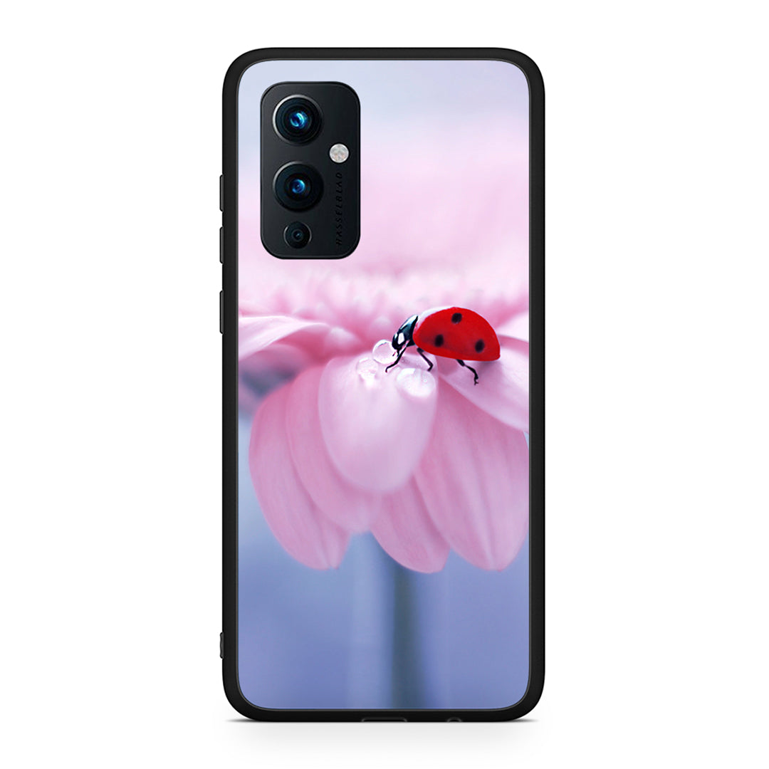 OnePlus 9 Ladybug Flower θήκη από τη Smartfits με σχέδιο στο πίσω μέρος και μαύρο περίβλημα | Smartphone case with colorful back and black bezels by Smartfits