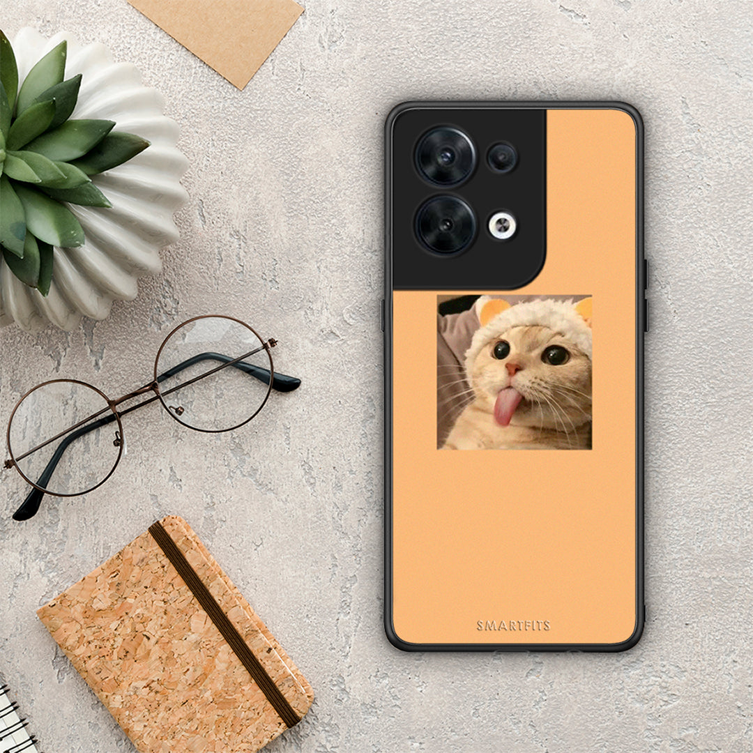 Θήκη Oppo Reno8 5G Cat Tongue από τη Smartfits με σχέδιο στο πίσω μέρος και μαύρο περίβλημα | Oppo Reno8 5G Cat Tongue Case with Colorful Back and Black Bezels