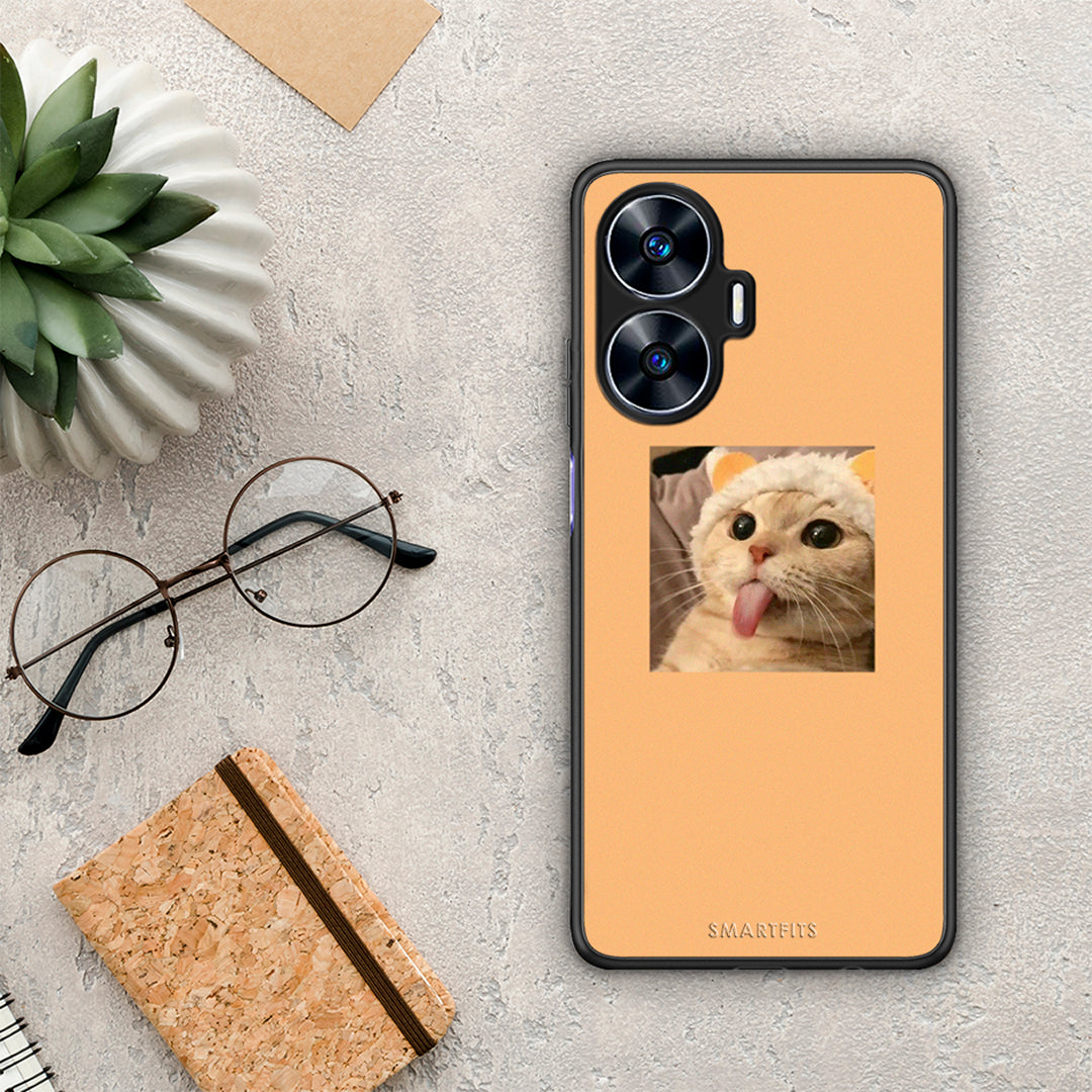 Θήκη Realme C55 Dual Cat Tongue από τη Smartfits με σχέδιο στο πίσω μέρος και μαύρο περίβλημα | Realme C55 Dual Cat Tongue Case with Colorful Back and Black Bezels