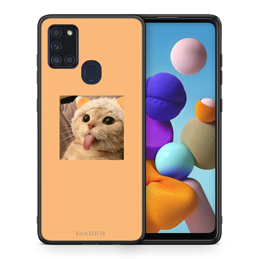 Θήκη Samsung A21s Cat Tongue από τη Smartfits με σχέδιο στο πίσω μέρος και μαύρο περίβλημα | Samsung A21s Cat Tongue case with colorful back and black bezels