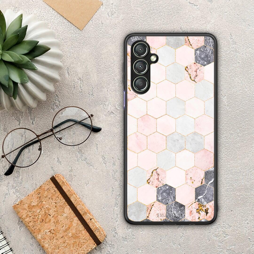 Θήκη Samsung Galaxy A24 4G Marble Hexagon Pink από τη Smartfits με σχέδιο στο πίσω μέρος και μαύρο περίβλημα | Samsung Galaxy A24 4G Marble Hexagon Pink Case with Colorful Back and Black Bezels