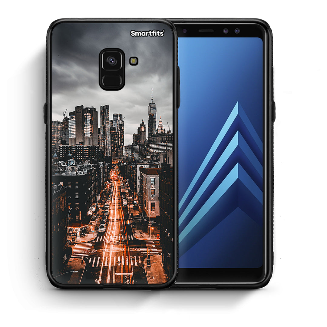 Θήκη Samsung A8 City Lights από τη Smartfits με σχέδιο στο πίσω μέρος και μαύρο περίβλημα | Samsung A8 City Lights case with colorful back and black bezels
