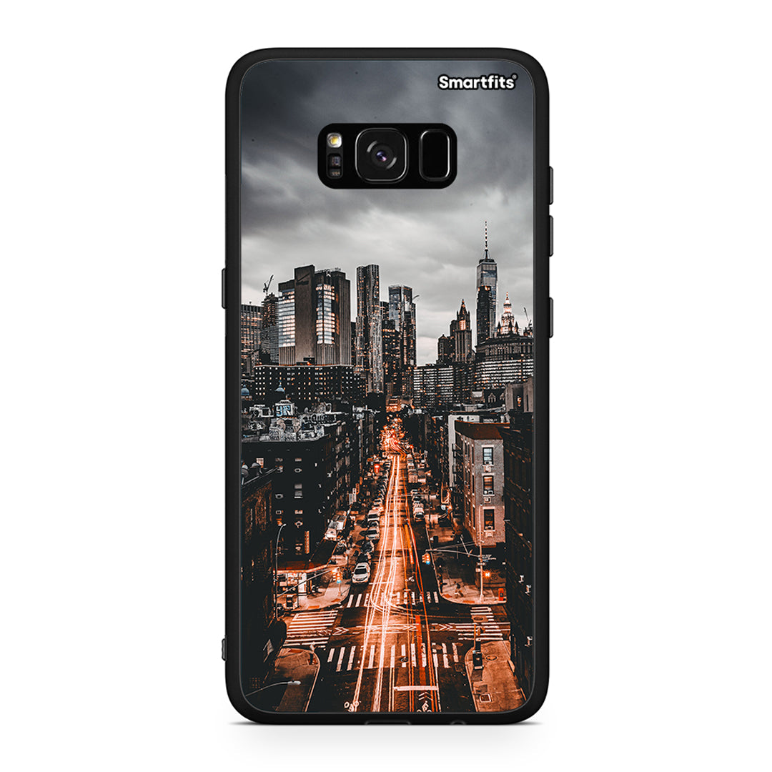 Samsung S8+ City Lights θήκη από τη Smartfits με σχέδιο στο πίσω μέρος και μαύρο περίβλημα | Smartphone case with colorful back and black bezels by Smartfits