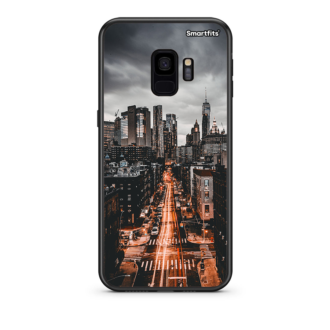 samsung s9 City Lights θήκη από τη Smartfits με σχέδιο στο πίσω μέρος και μαύρο περίβλημα | Smartphone case with colorful back and black bezels by Smartfits