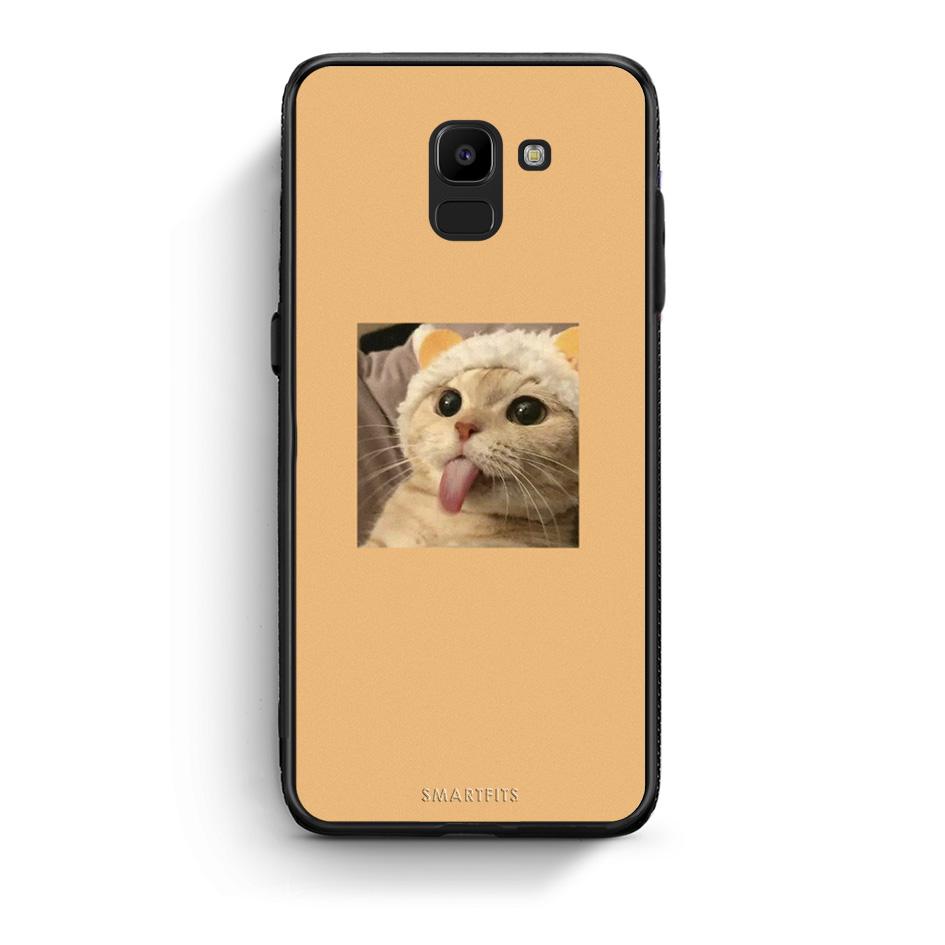 samsung J6 Cat Tongue θήκη από τη Smartfits με σχέδιο στο πίσω μέρος και μαύρο περίβλημα | Smartphone case with colorful back and black bezels by Smartfits