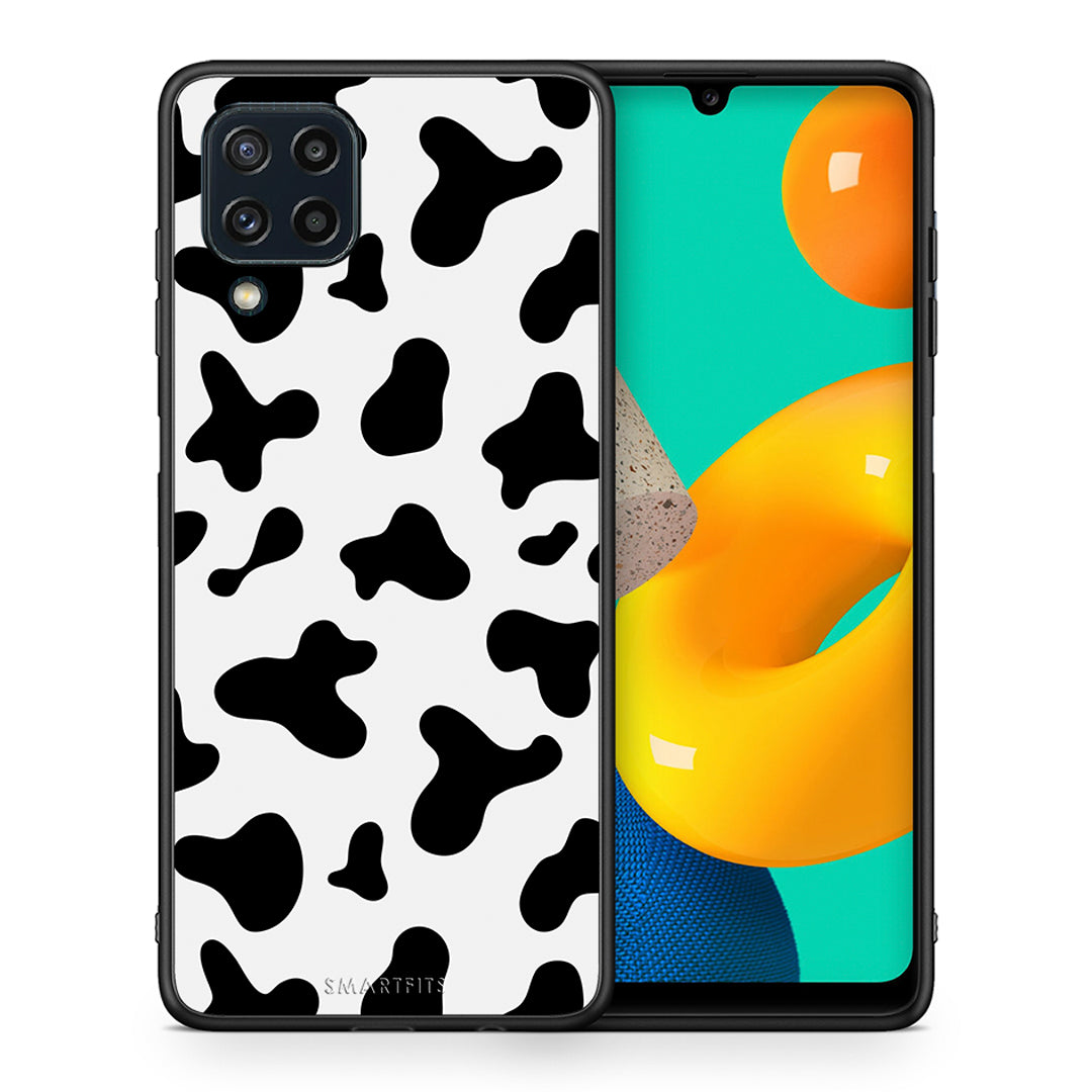 Θήκη Samsung M32 4G Cow Print από τη Smartfits με σχέδιο στο πίσω μέρος και μαύρο περίβλημα | Samsung M32 4G Cow Print case with colorful back and black bezels