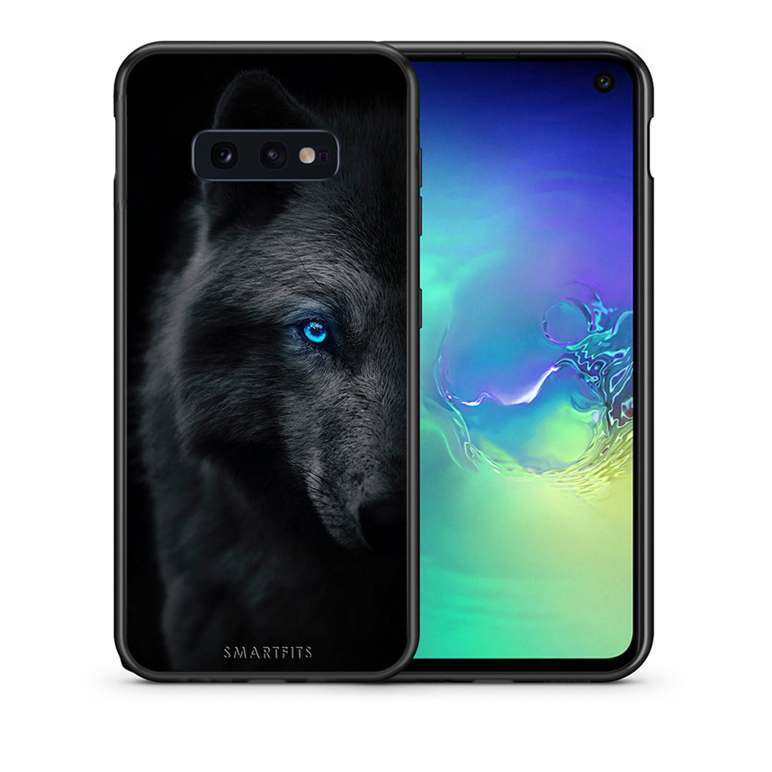 Θήκη Samsung S10e Dark Wolf από τη Smartfits με σχέδιο στο πίσω μέρος και μαύρο περίβλημα | Samsung S10e Dark Wolf case with colorful back and black bezels