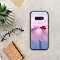 Thumbnail for Ladybug Flower - Samsung Galaxy S10e θήκη