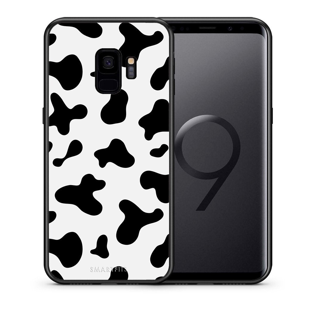 Θήκη Samsung S9 Cow Print από τη Smartfits με σχέδιο στο πίσω μέρος και μαύρο περίβλημα | Samsung S9 Cow Print case with colorful back and black bezels