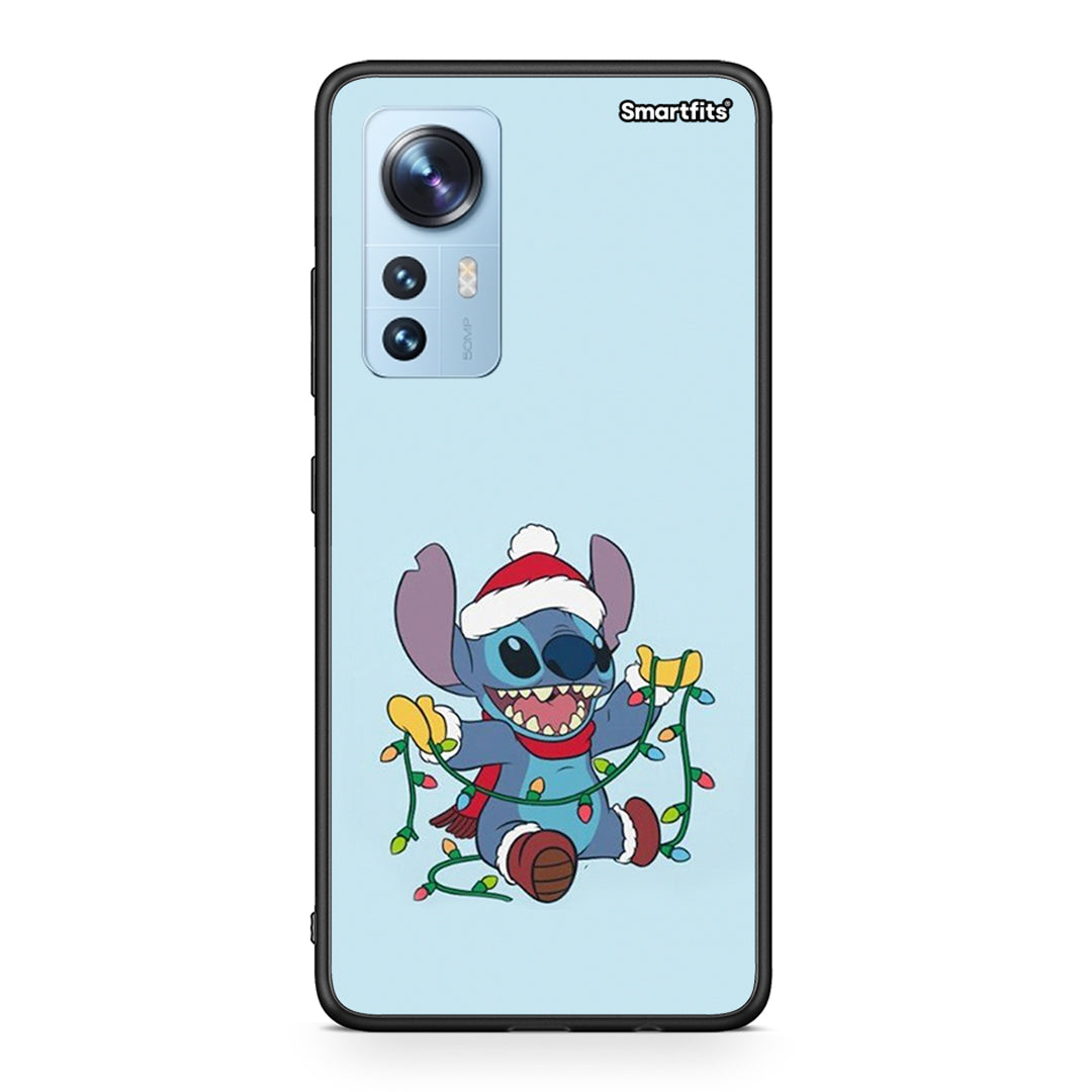 Xiaomi 12/12X 5G Santa Stich θήκη από τη Smartfits με σχέδιο στο πίσω μέρος και μαύρο περίβλημα | Smartphone case with colorful back and black bezels by Smartfits