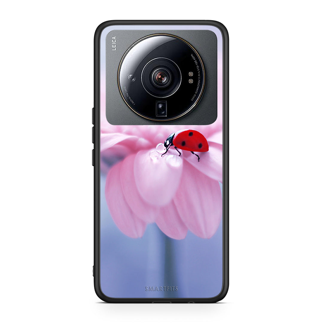 Xiaomi 12S Ultra Ladybug Flower θήκη από τη Smartfits με σχέδιο στο πίσω μέρος και μαύρο περίβλημα | Smartphone case with colorful back and black bezels by Smartfits