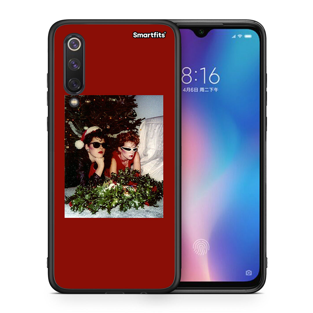 Θήκη Xiaomi Mi 9 SE Waiting For Xmas από τη Smartfits με σχέδιο στο πίσω μέρος και μαύρο περίβλημα | Xiaomi Mi 9 SE Waiting For Xmas case with colorful back and black bezels