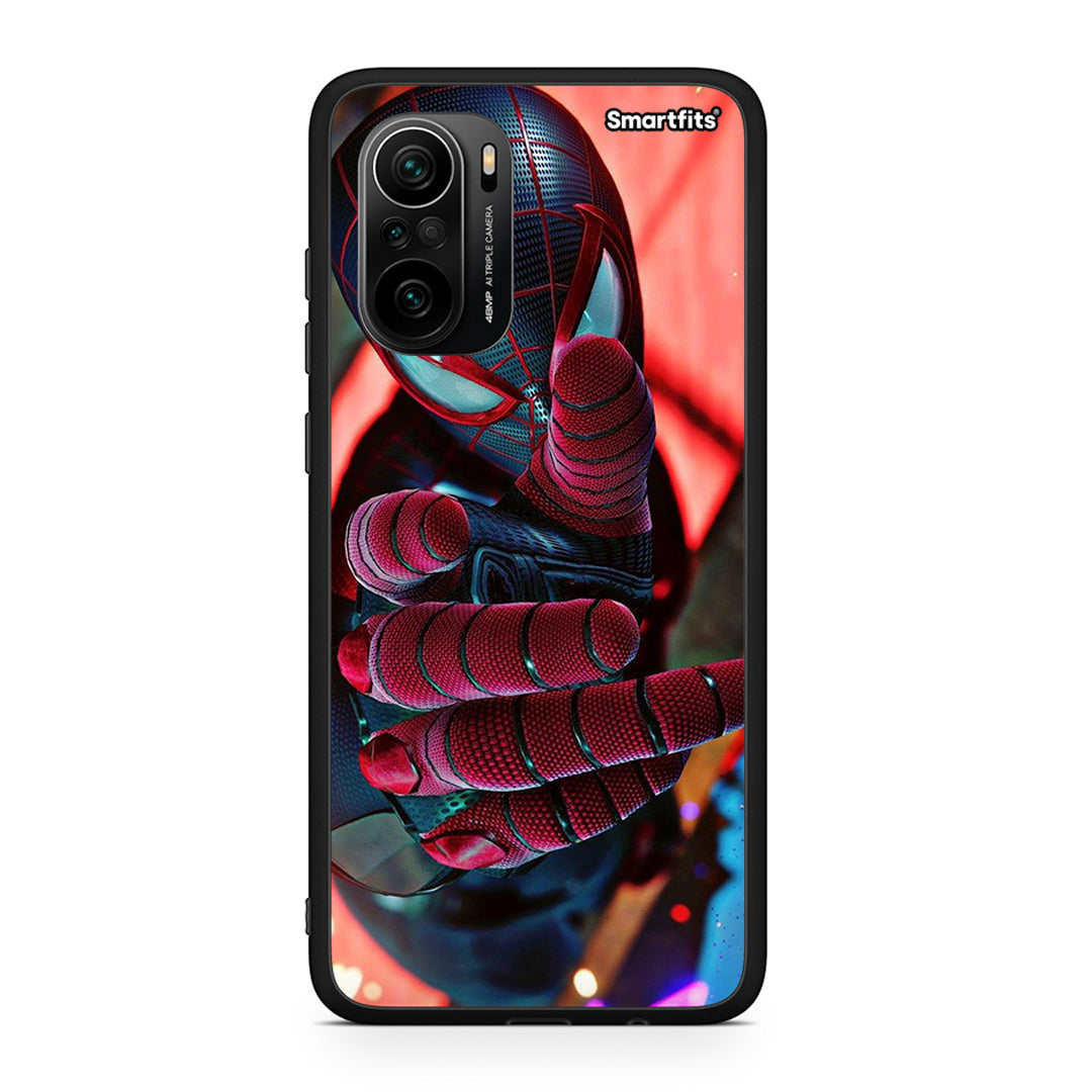 Xiaomi Poco F3 Spider Hand Θήκη από τη Smartfits με σχέδιο στο πίσω μέρος και μαύρο περίβλημα | Smartphone case with colorful back and black bezels by Smartfits